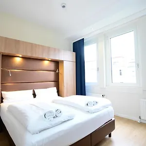 Motel Plus Berlin Отель Берлин